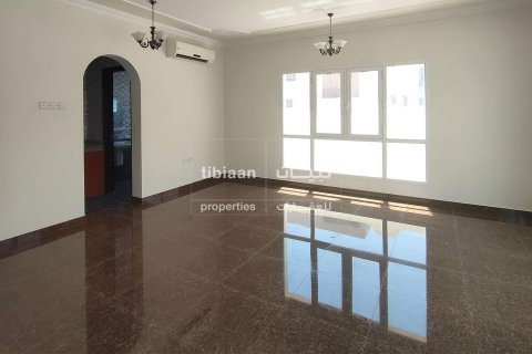 6 bedrooms Twin Villa in As Sib, Oman No. 53448 6