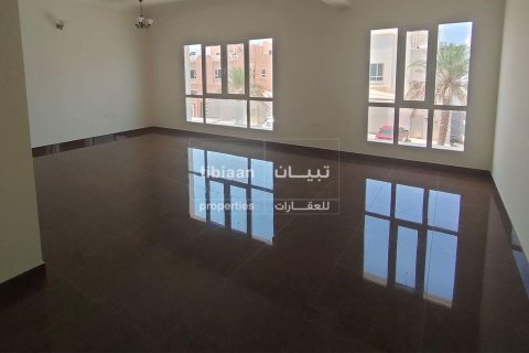 6 bedrooms Twin Villa in As Sib, Oman No. 53448 5