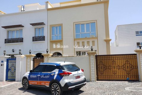 6 bedrooms Twin Villa in As Sib, Oman No. 53448