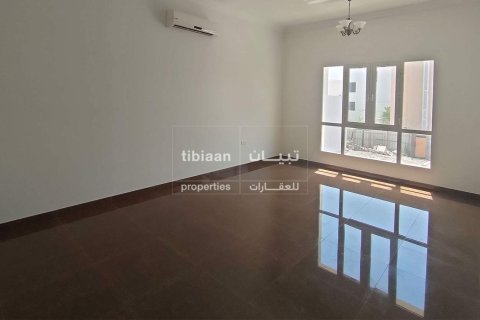 6 bedrooms Twin Villa in As Sib, Oman No. 53448 8