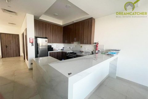 2 bedrooms Villa in Mina Al Arab, UAE No. 23589 6