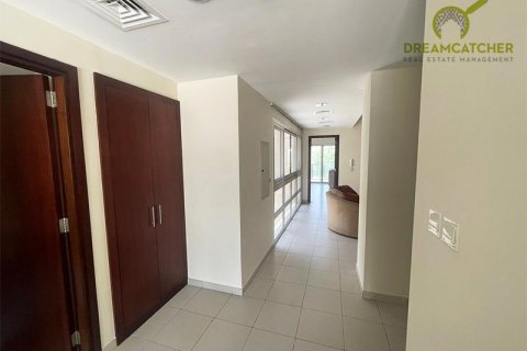 3 bedrooms Villa in Mina Al Arab, UAE No. 23588 7
