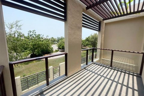 3 bedrooms Villa in Mina Al Arab, UAE No. 23588 22