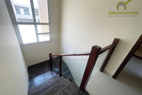 3 bedrooms Villa in Mina Al Arab, UAE No. 23588 6