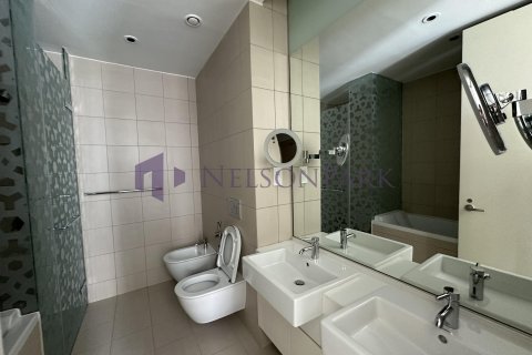 Apartment de 1 dormitorio en Doha, Qatar No. 57327 5