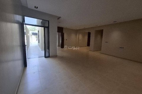 4 bedrooms Apartment in Riyadh, Saudi Arabia No. 60192
