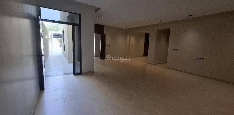 4 bedrooms Apartment in Riyadh, Saudi Arabia No. 60192