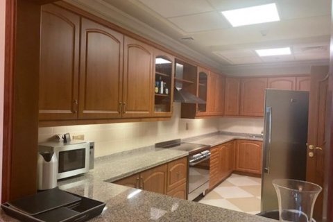 3 bedrooms Apartment in Kempinski Palm Residence, UAE No. 1606 12