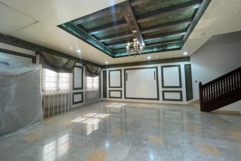 Villa Jumelée de 4 chambres à Muscat, Oman No. 54853 12