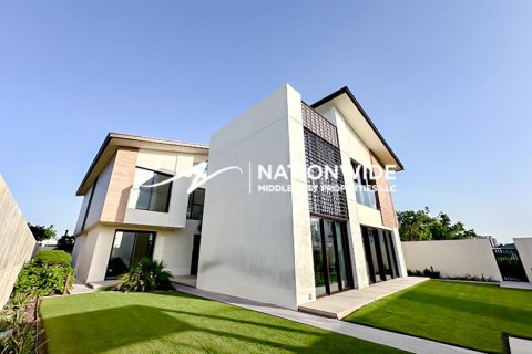 4 غرف نوم فيلا في أبو ظبي, الإمارات العربية المتحدة رقم 92192