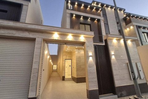 4 bedrooms Apartment in Riyadh, Saudi Arabia No. 60631