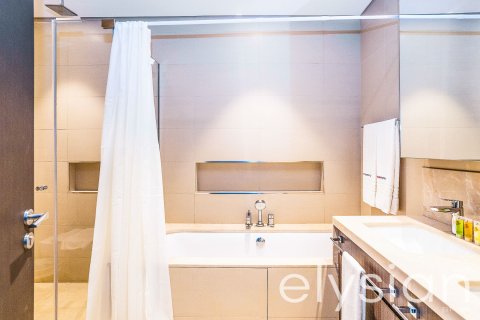 3 bedrooms Apartment in Zabeel, UAE No. 64637 16