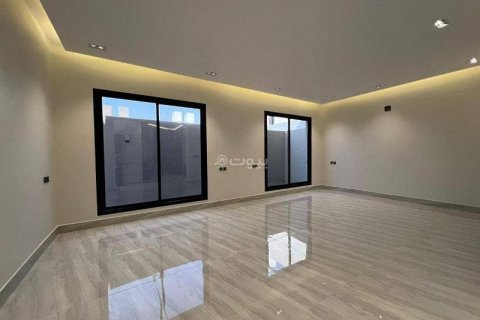 Villa de 5 chambres à Riyadh, Saudi Arabia No. 60200 16