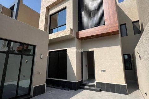 Villa de 5 chambres à Riyadh, Saudi Arabia No. 60200 7