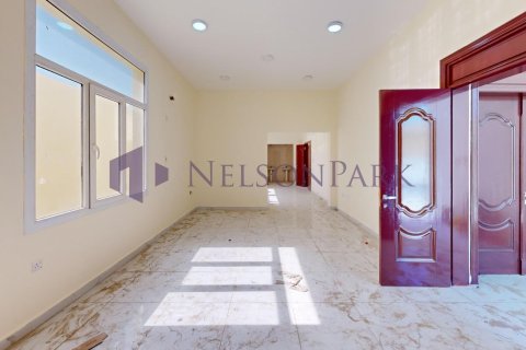 Villa de 7 dormitorios en Doha, Qatar No. 58058 13
