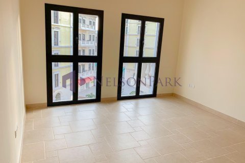 3 bedrooms Apartment in Doha, Qatar No. 58061 4
