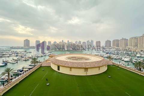 2 bedrooms Townhouse in Doha, Qatar No. 60905 4