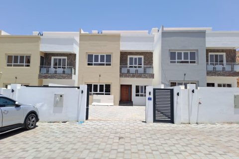 8 bedrooms Villa in Muscat, Oman No. 54566