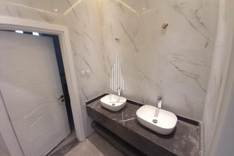 6 bedrooms Villa in Al Shawamekh, UAE No. 42533 16