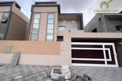 4 غرف نوم شقة في Al Yasmeen, الإمارات العربية المتحدة رقم 22829