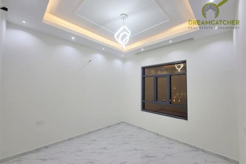 5 غرفة نوم  فيلا في Al Yasmeen, الإمارات العربية المتحدة رقم 22828 12