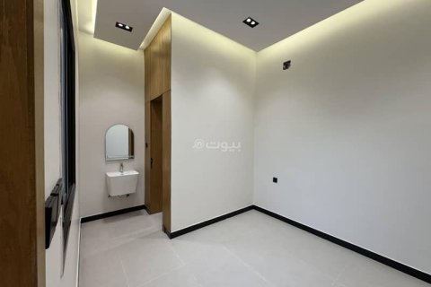 4 bedrooms Apartment in Riyadh, Saudi Arabia No. 61537 19