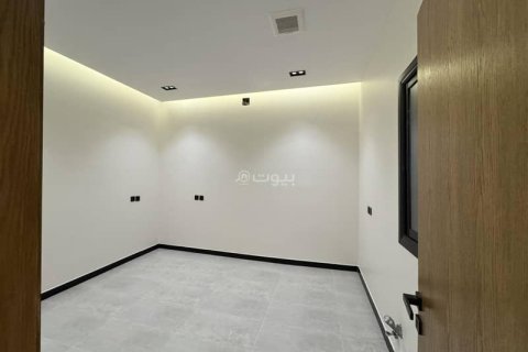 3 bedrooms Apartment in Riyadh, Saudi Arabia No. 61536 10
