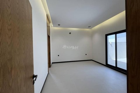3 bedrooms Apartment in Riyadh, Saudi Arabia No. 61536 12