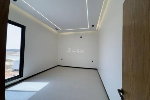 3 bedrooms Apartment in Riyadh, Saudi Arabia No. 61536 4