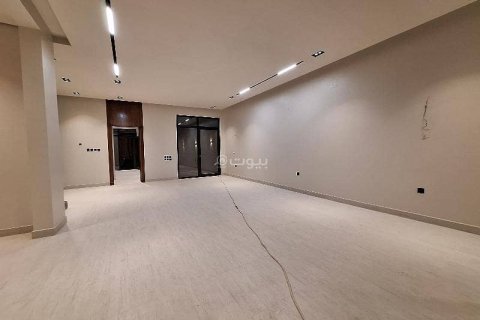 Villa de 5 chambres à Riyadh, Saudi Arabia No. 60350 8