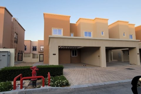 Townhouse de 4 dormitorios en Villanova, UAE No. 1637