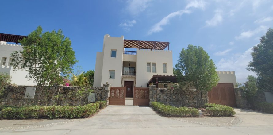 Villa de 6 chambres à Muscat, Oman No. 54369
