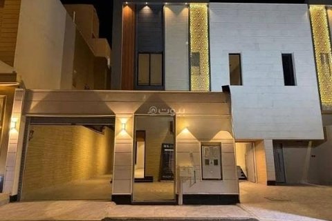 4 bedrooms Apartment in Riyadh, Saudi Arabia No. 99650