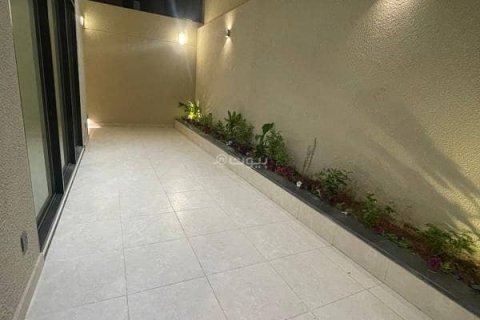 Villa de 6 chambres à Riyadh, Saudi Arabia No. 99648 16