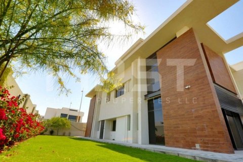 4 bedrooms Villa on the Yas Island, UAE No. 12840