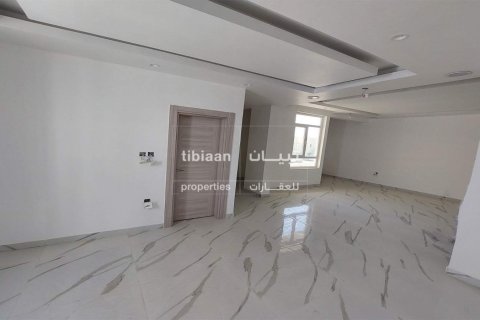 5 bedrooms Twin Villa in As Sib, Oman No. 53745 16