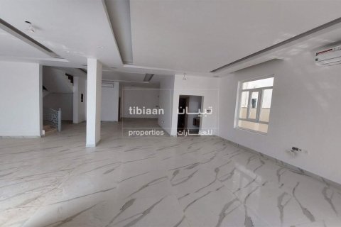 5 bedrooms Twin Villa in As Sib, Oman No. 53745 3