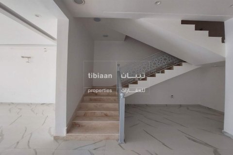 5 bedrooms Twin Villa in As Sib, Oman No. 53745 8