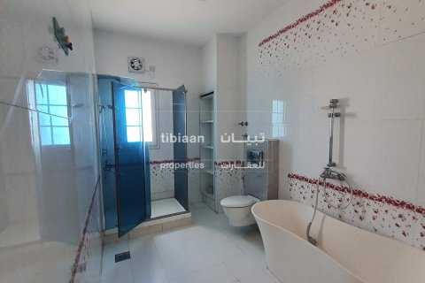 Твин вилла с 6 спальнями в Эс Сиб, Оман №53742 9