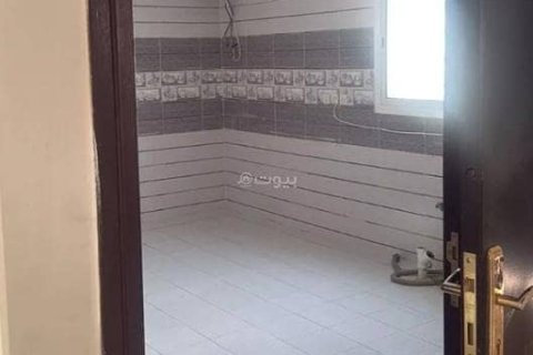 3 bedrooms Apartment in Riyadh, Saudi Arabia No. 98672