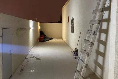 4 غرف نوم فيلا في مدينة الرياض, السُّعُودِيَّة رقم 98675 3