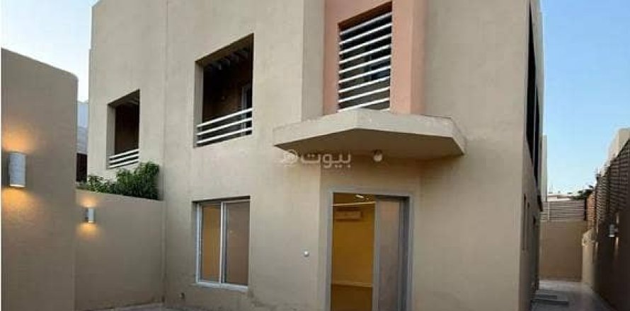 Villa de 5 chambres à Riyadh, Saudi Arabia No. 98668