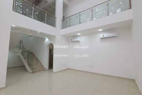 5 bedrooms Villa in Al Ansab, Oman No. 53993 3