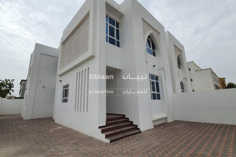 5 bedrooms Villa in Al Ansab, Oman No. 53993