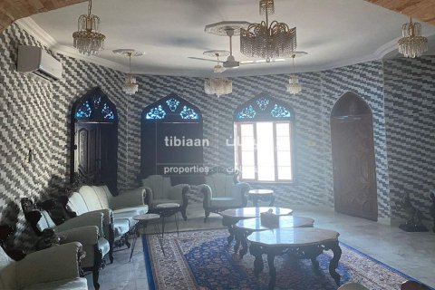 Вилла с 8 спальнями в Маскат, Оман №53989 3