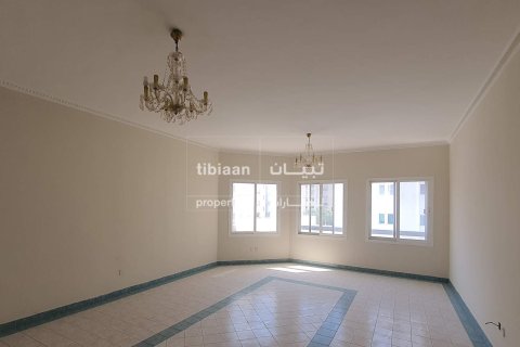 2 bedrooms Apartment in Al Khuwair, Oman No. 53938 5