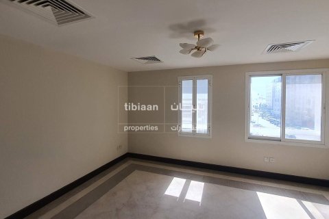 2 bedrooms Apartment in Al Khuwair, Oman No. 53938 4