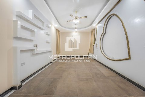 Вилла с 8 спальнями в Рас-эль-Хайма, ОАЭ №18342 20