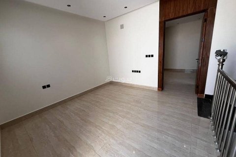 Villa de 5 dormitorios en Riyadh, Saudi Arabia No. 67419 10