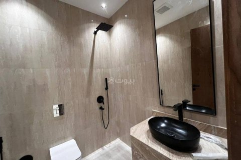 5 bedrooms Villa in Riyadh, Saudi Arabia No. 67419